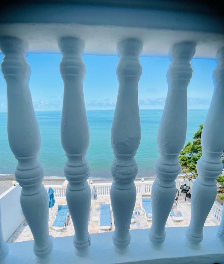 Hotel Tramonto Chakvi Kültér fotó