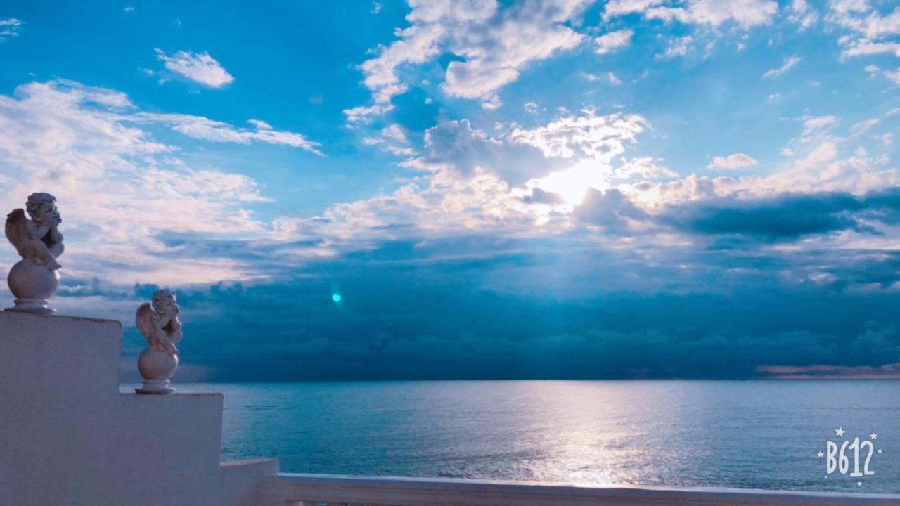 Hotel Tramonto Chakvi Kültér fotó